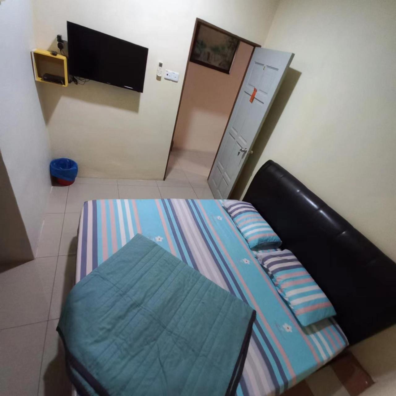 Happy Homestay Lukut Port Dickson Bagian luar foto